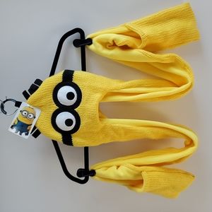 DESPICABLE ME MINIONS HAT/SCARF/MITTEN COMBO. Knit/fleece.